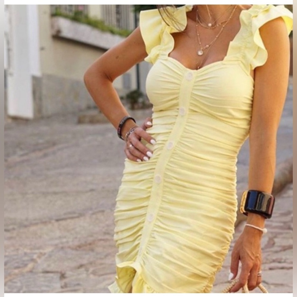 ZARA Yellow Ruched Mini Dress S Ruffle Strap Bodycon Romantic Homecoming